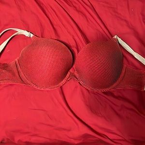 Never worn VS bra size 34DD